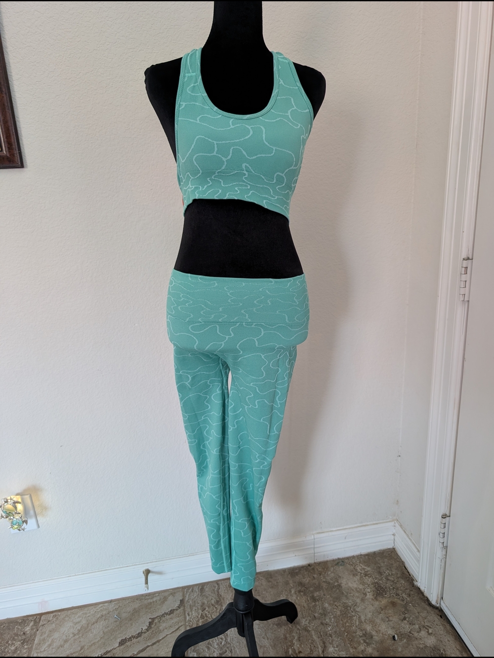 Seamless Mint Green Racerback Sports Bra